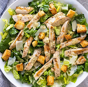 SALAD CHICKEN CAESAR